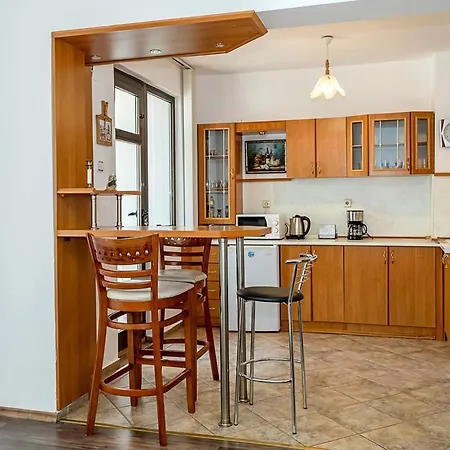 Comfortable 2br Maisonette Near Center By Flat Manаger Apartmán Varna