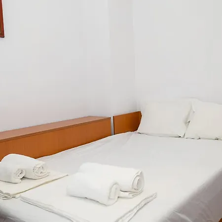 Διαμέρισμα Comfortable 2br Maisonette Near Center By Flat Manаger *
