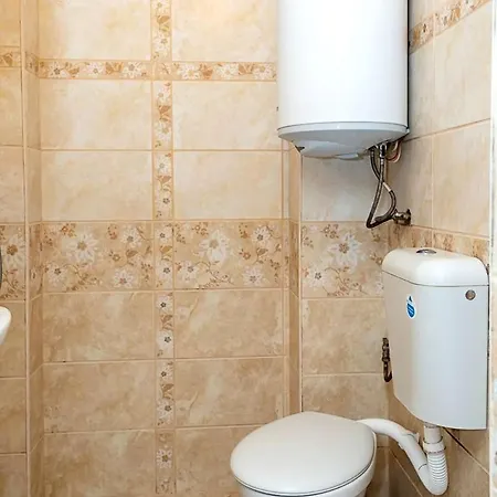 Comfortable 2br Maisonette Near Center By Flat Manаger Βάρνα